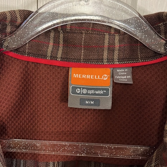 Merrell Long Sleeves Plaid Opti-Wick Button Up shirt size M - Picture 5 of 11
